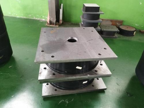 鉛芯隔震橡膠支座廠(chǎng)家直銷(xiāo)