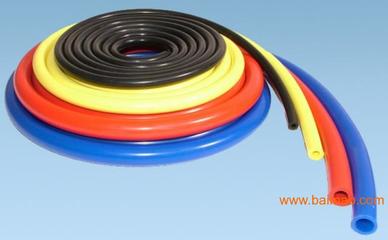 想買(mǎi)價(jià)位合理的【硅橡膠管】就到宏偉橡膠